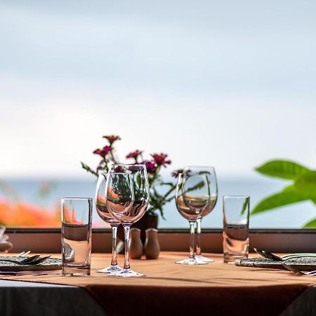 White Grass Ocean Resort & Spa Iuiak Luaran gambar
